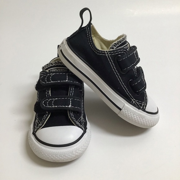 Converse All Star Chuck Taylor Toddler Boy Sneakers SZ 4 Black Low Top Hook Loop - Picture 11 of 16